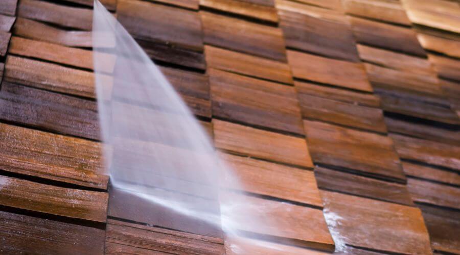 Professional gutter cleaning in New Boston, MI